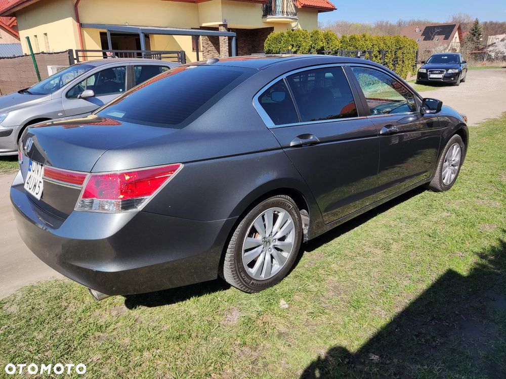 Honda Accord 2.4 Executive - 3