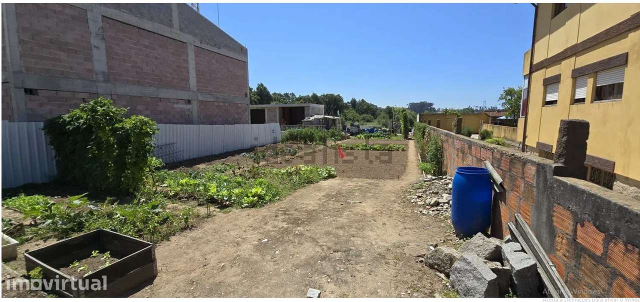 Terreno urbano à venda em Gulpilhares - Grande imagem: 2/4