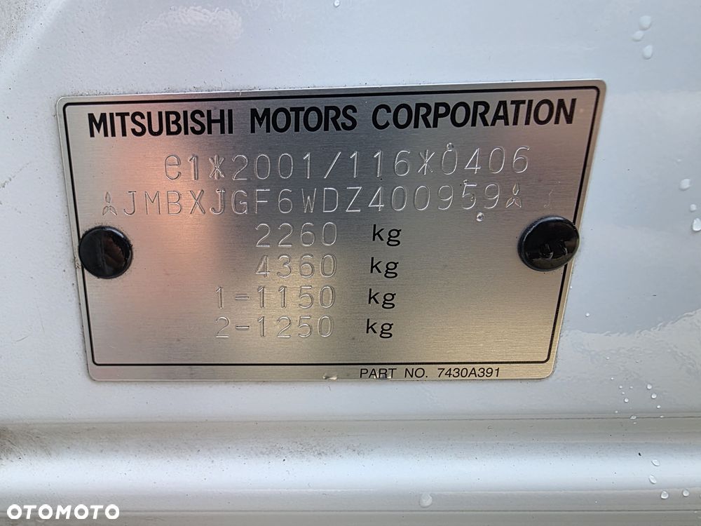 Mitsubishi Outlander 2.2 DI-D 4WD Invite - 21