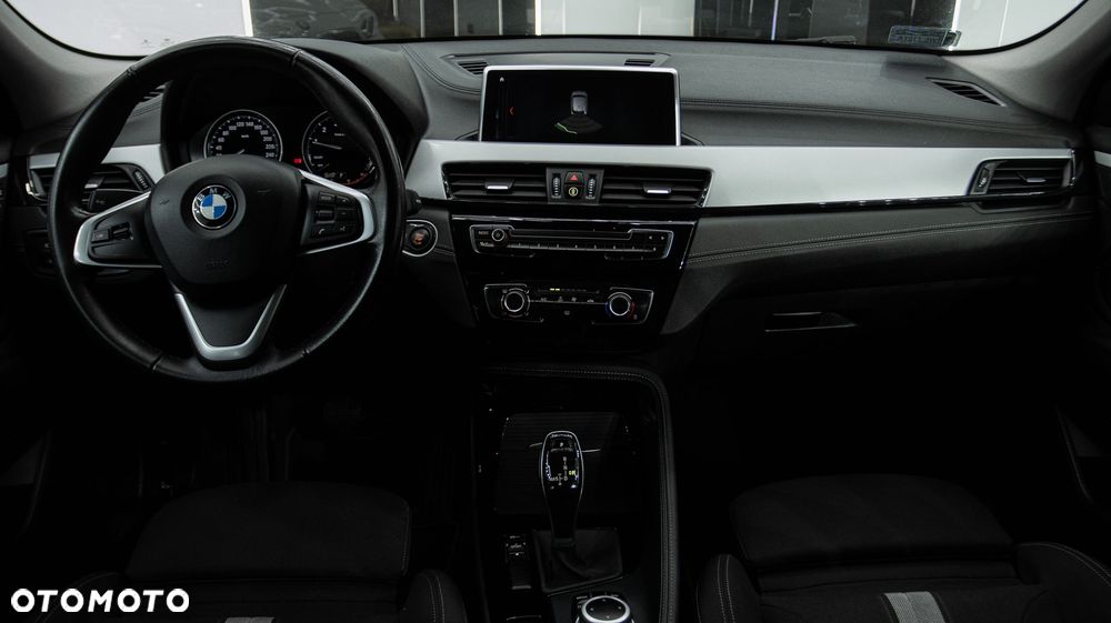 BMW X2 sDrive18i GPF Business Edition - 13