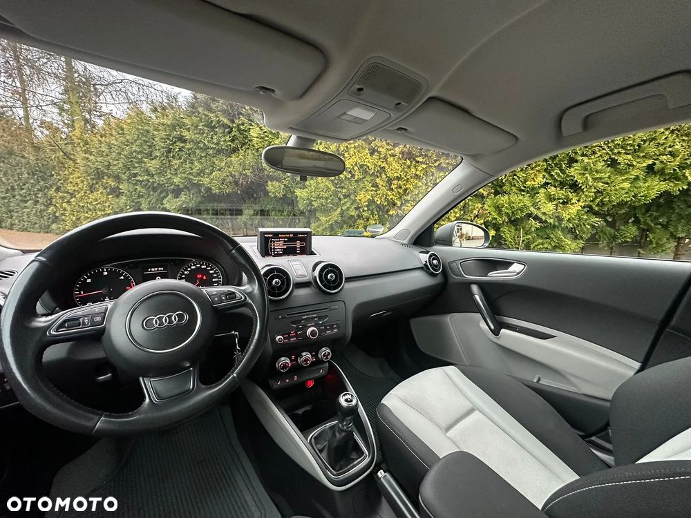 Audi A1 Sportback 1.6 TDI Ambition - 21