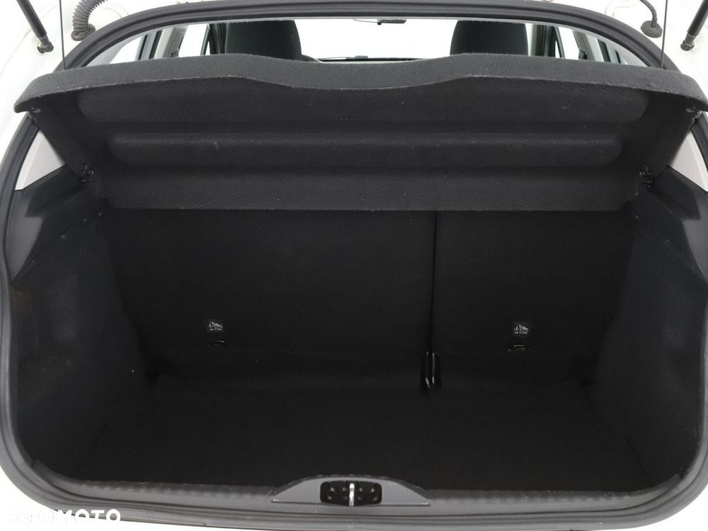 Citroën C3 1.2 PureTech Feel - 21