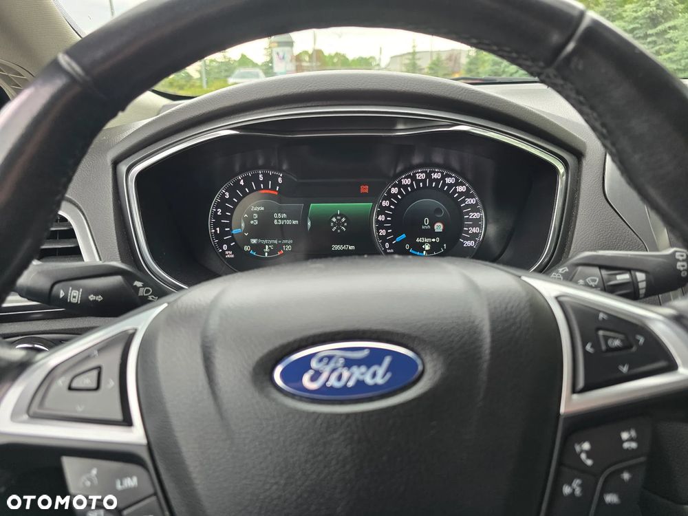 Ford Mondeo 2.0 TDCi Titanium - 22