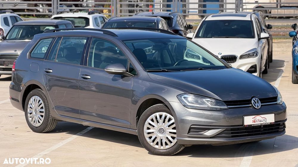 Volkswagen Golf 1.6 TDI DSG Comfortline - 2
