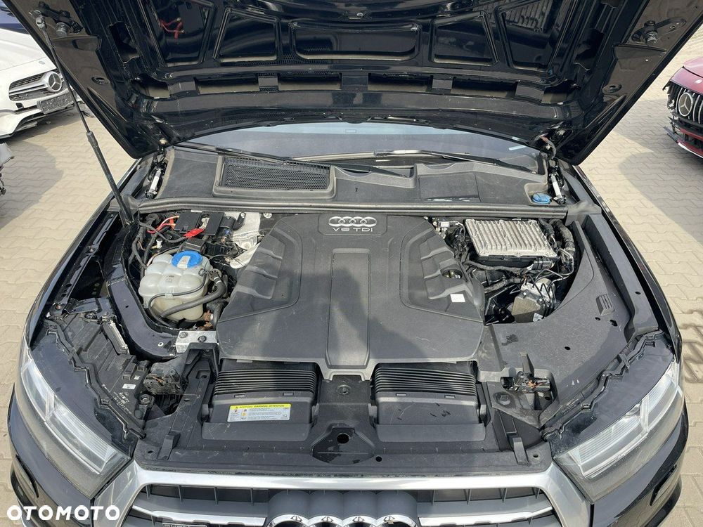 Audi Q7 3.0 TDI Quattro Tiptronic - 17