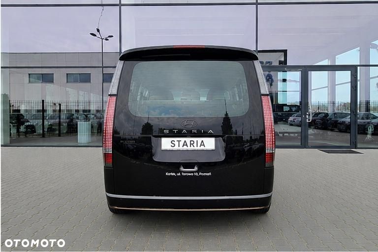 Hyundai Staria - 4