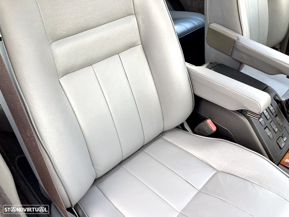 Land Rover Range Rover 4.6 HSE - 35