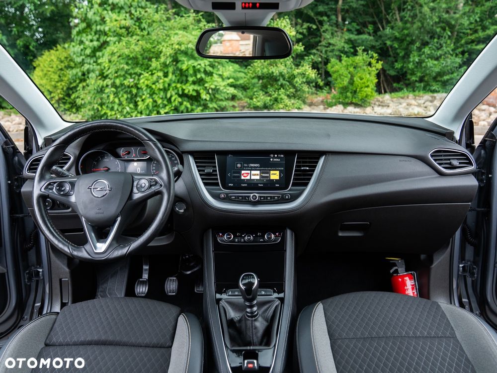 Opel Grandland X 1.2 Start/Stop Business INNOVATION - 31
