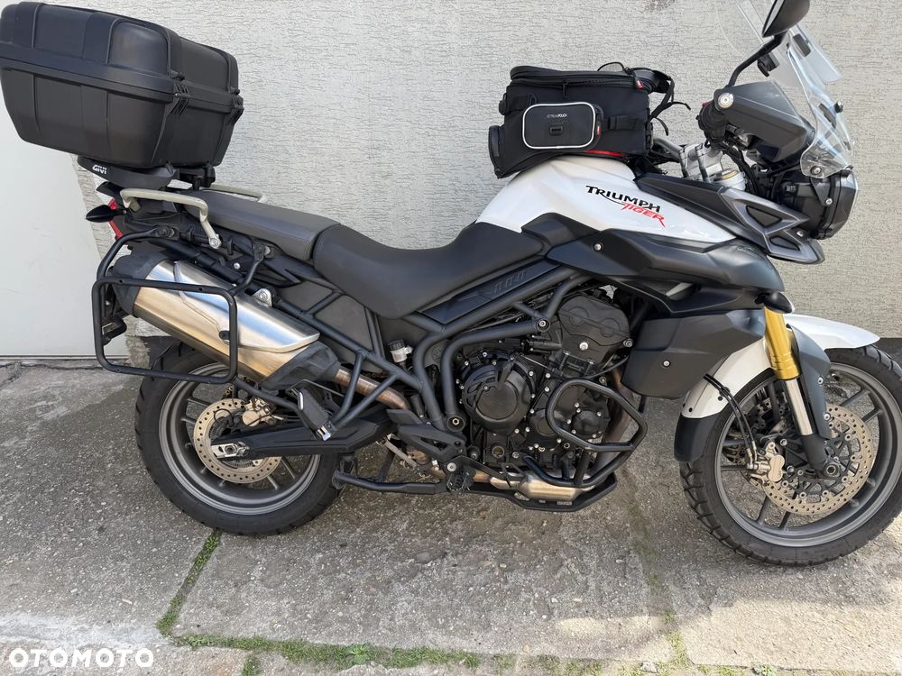 Triumph Tiger - 2