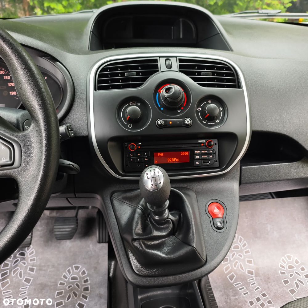 Nissan NV250 - 17