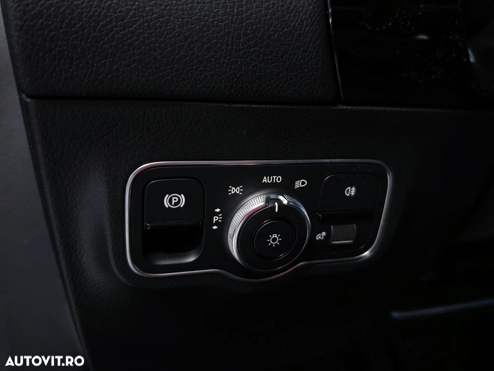 Mercedes-Benz GLA 250 e 8G-DCT - 27