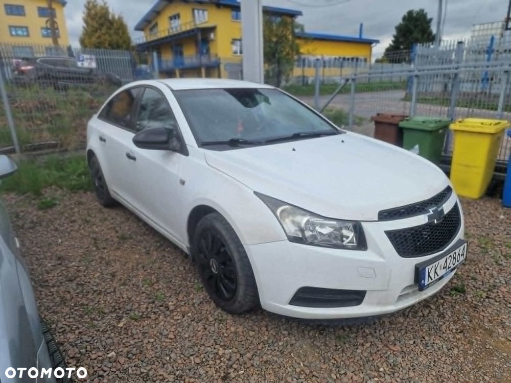 Chevrolet Cruze - 3