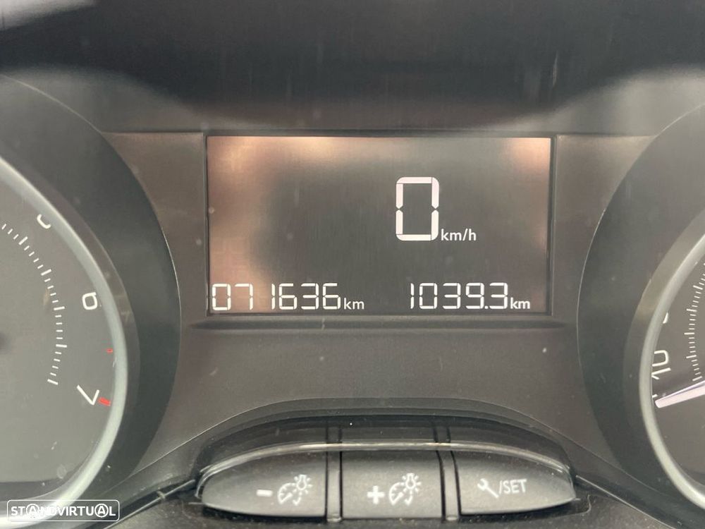 Peugeot 2008 1.2 PureTech Access - 3