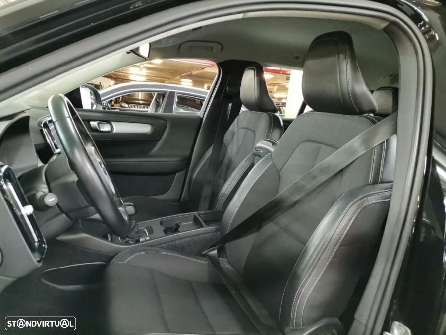 Volvo XC 40 2.0 D3 Momentum - 30