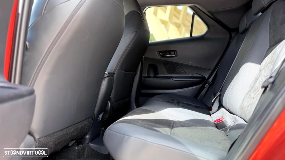 Toyota C-HR 2.0 GR SPORT - 35