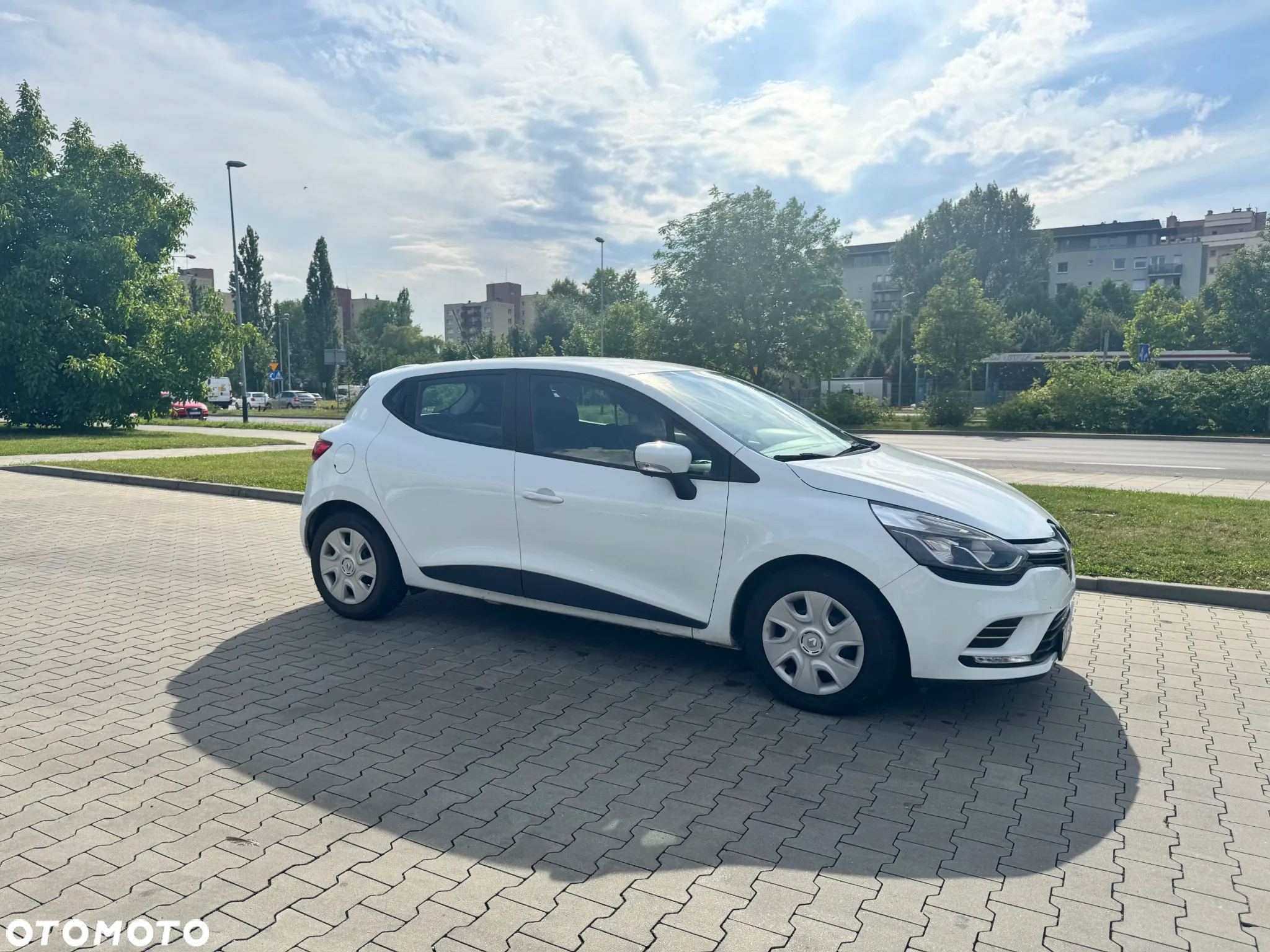 Renault Clio 1.5 dCi Energy Alize - 8