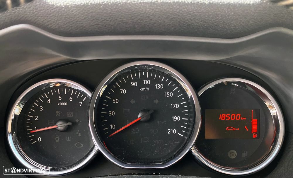 Dacia Duster 1.5 dCi Prestige - 13