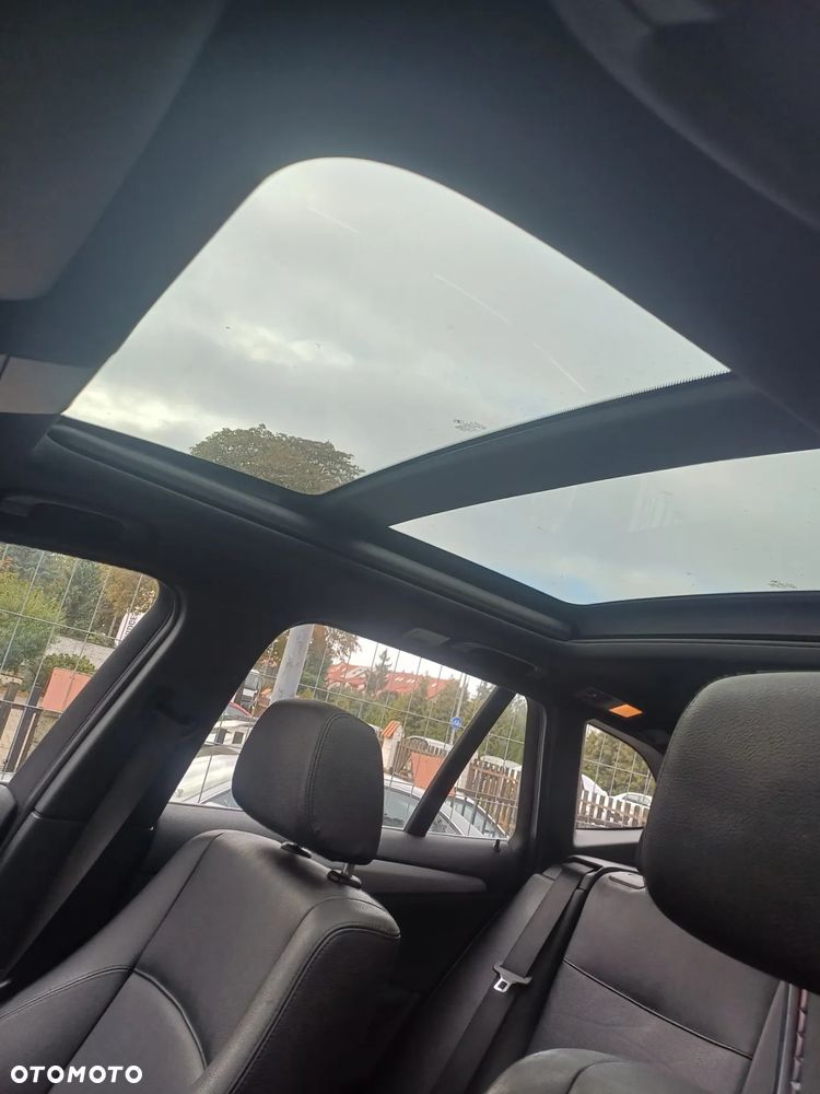 BMW X1 xDrive28i Sport Line - 8