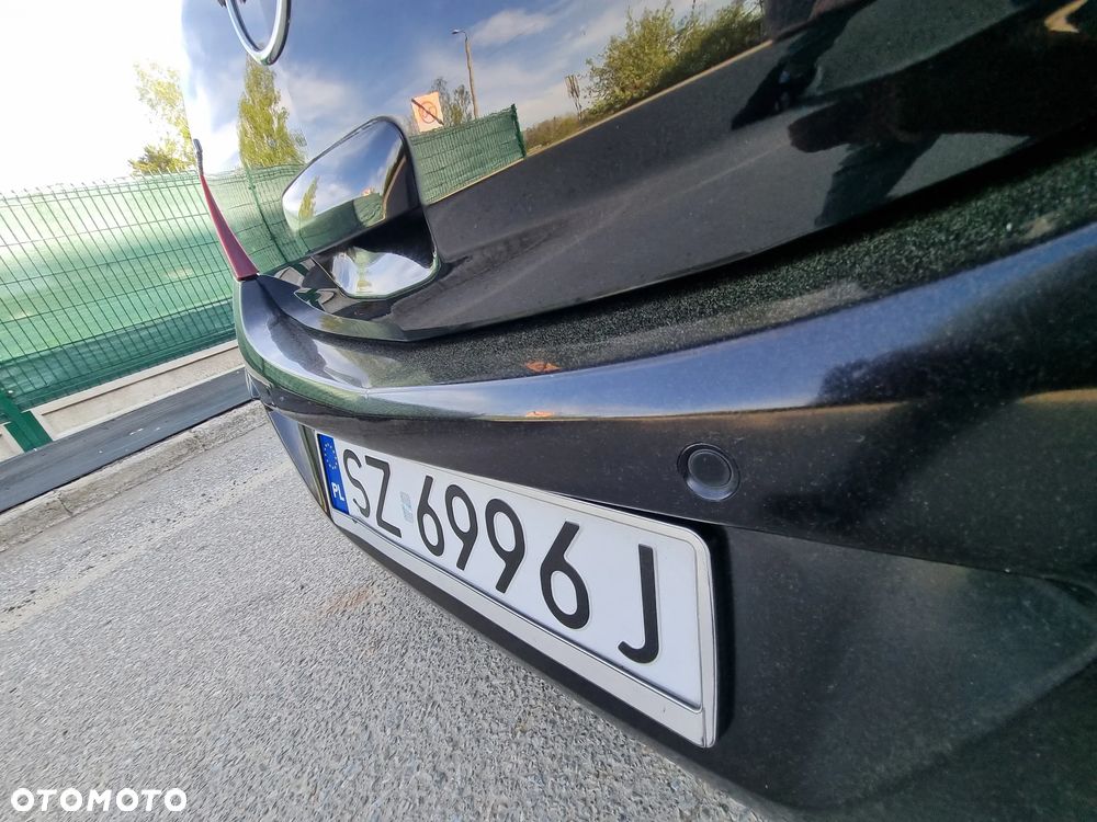 Opel Corsa 1.4 16V Cosmo - 16