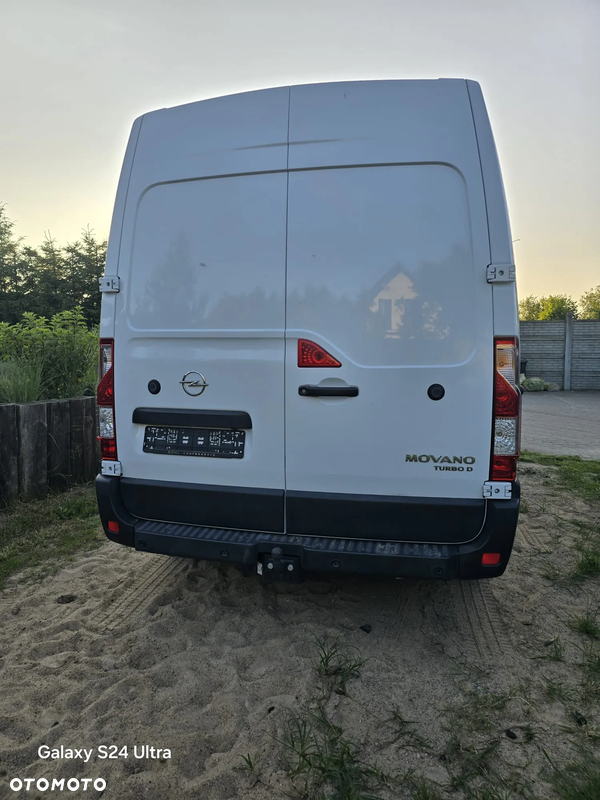 Opel Movano 22 rok   drzwi tylne