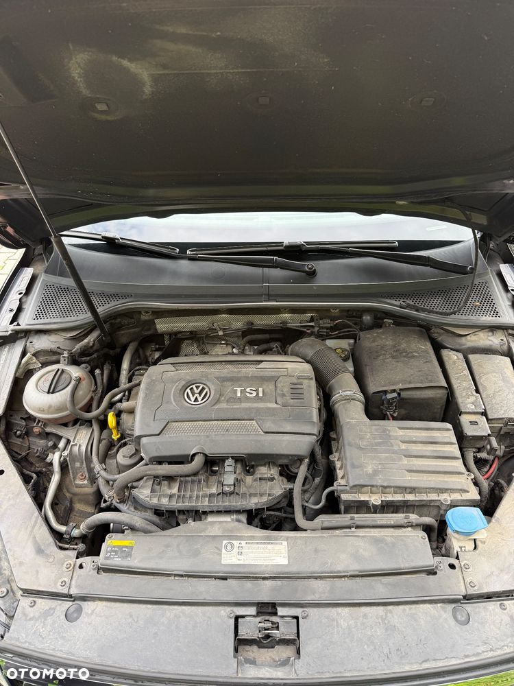 Volkswagen Passat 1.8 TSI BMT Comfortline - 9