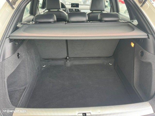Audi Q3 2.0 TDi quattro S-line S-tronic - 18