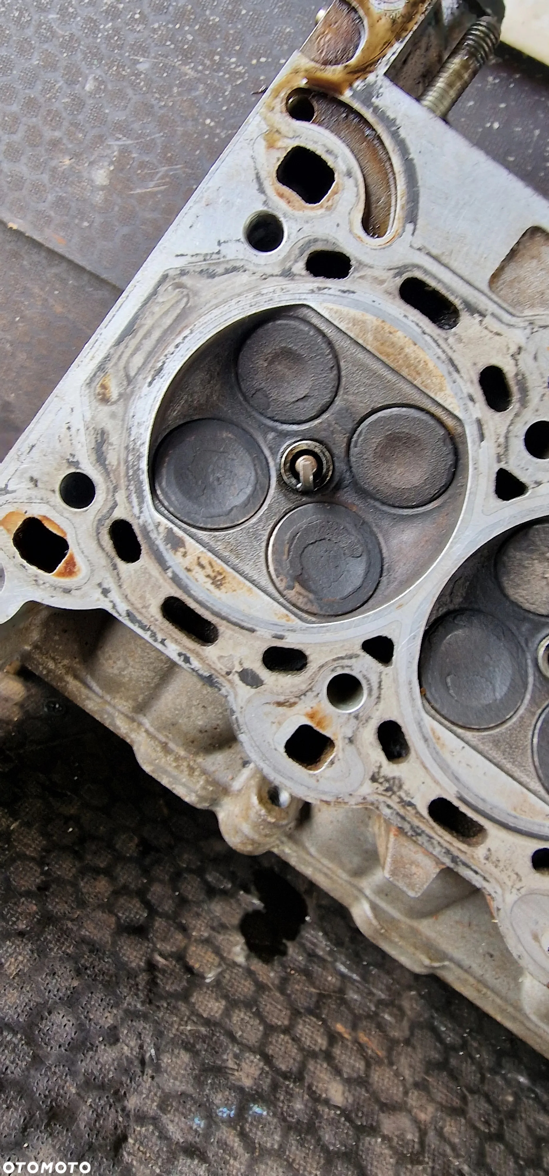 Głowica OPEL ASTRA H MERIVA  CORSA D 1.2 1.4 55355430 - 10