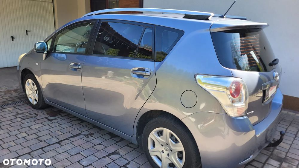 Toyota Verso 1.6 7-Sitzer Comfort - 4