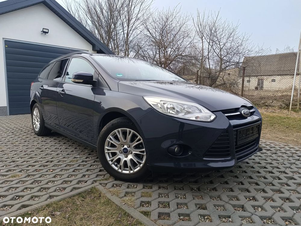 Ford Focus 1.6 TI-VCT Ambiente - 4