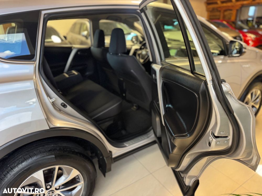 Toyota RAV4 2.5 VVT-iE 4x2 Dynamic - 11