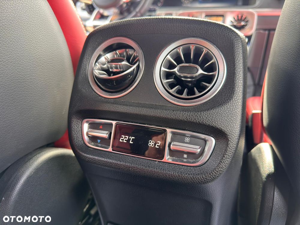 Mercedes-Benz Klasa G AMG 63 AMG Speedshift 9G-TRONIC AMG Grand Edition - 37