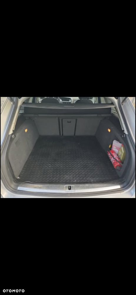 Audi A4 Avant 2.0 TDI Multitronic - 8