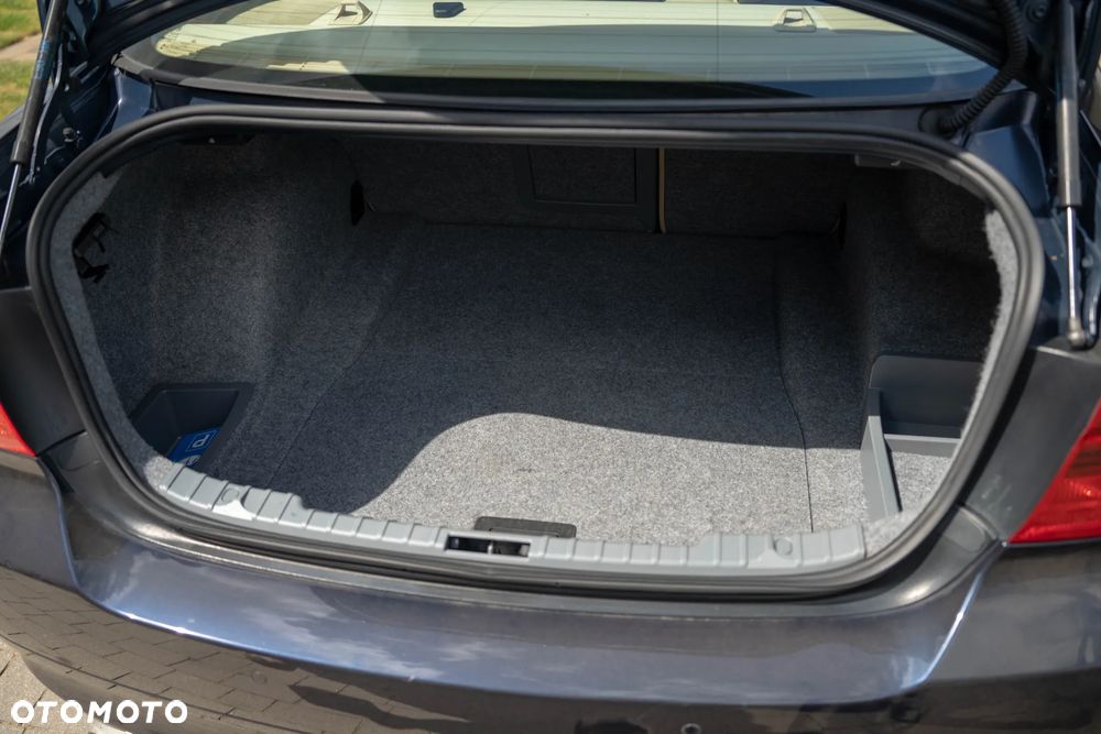 BMW Seria 3 - 13
