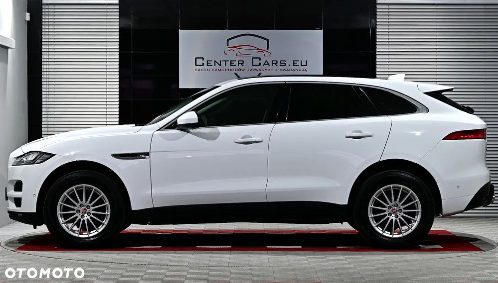 Jaguar F-Pace - 17