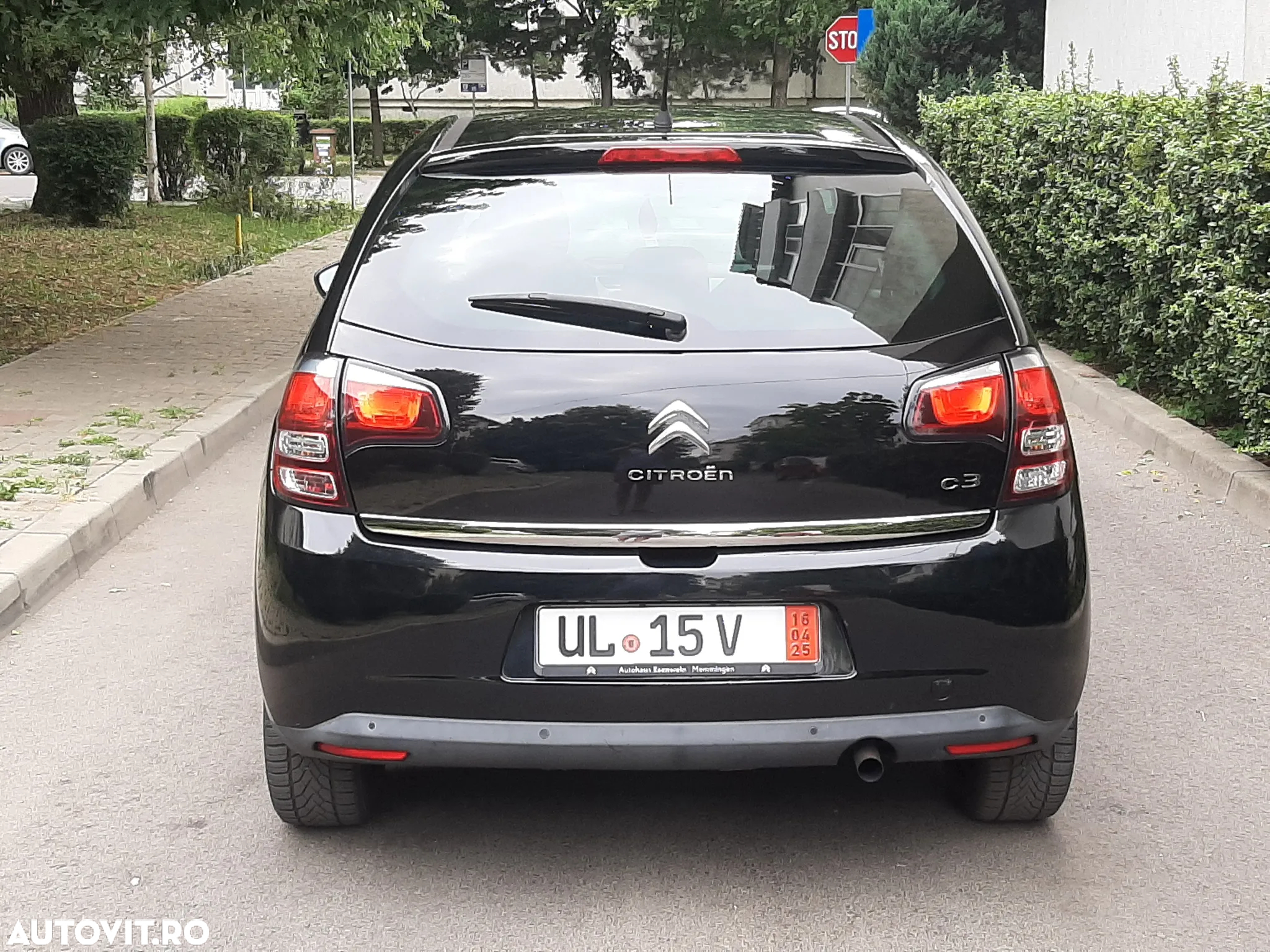 Citroën C3 1.2 PureTech BVM Shine - 14