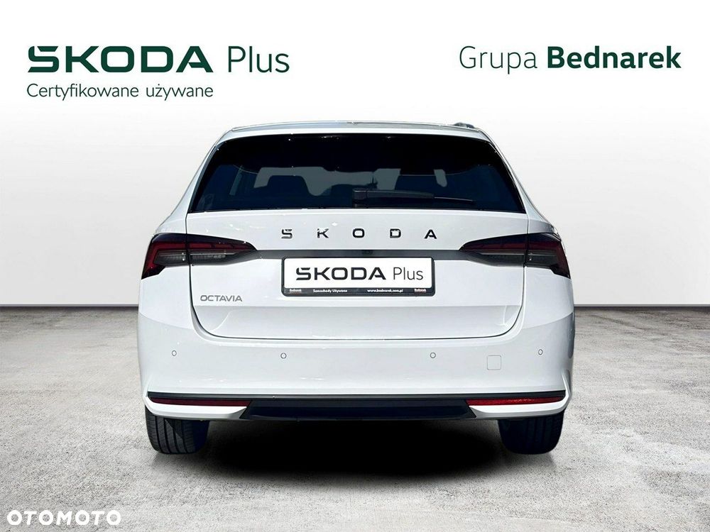 Skoda Octavia 1.5 TSI mHEV Selection DSG - 5