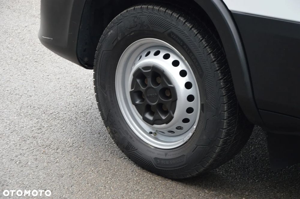 Iveco DAILY 35s140 - 13