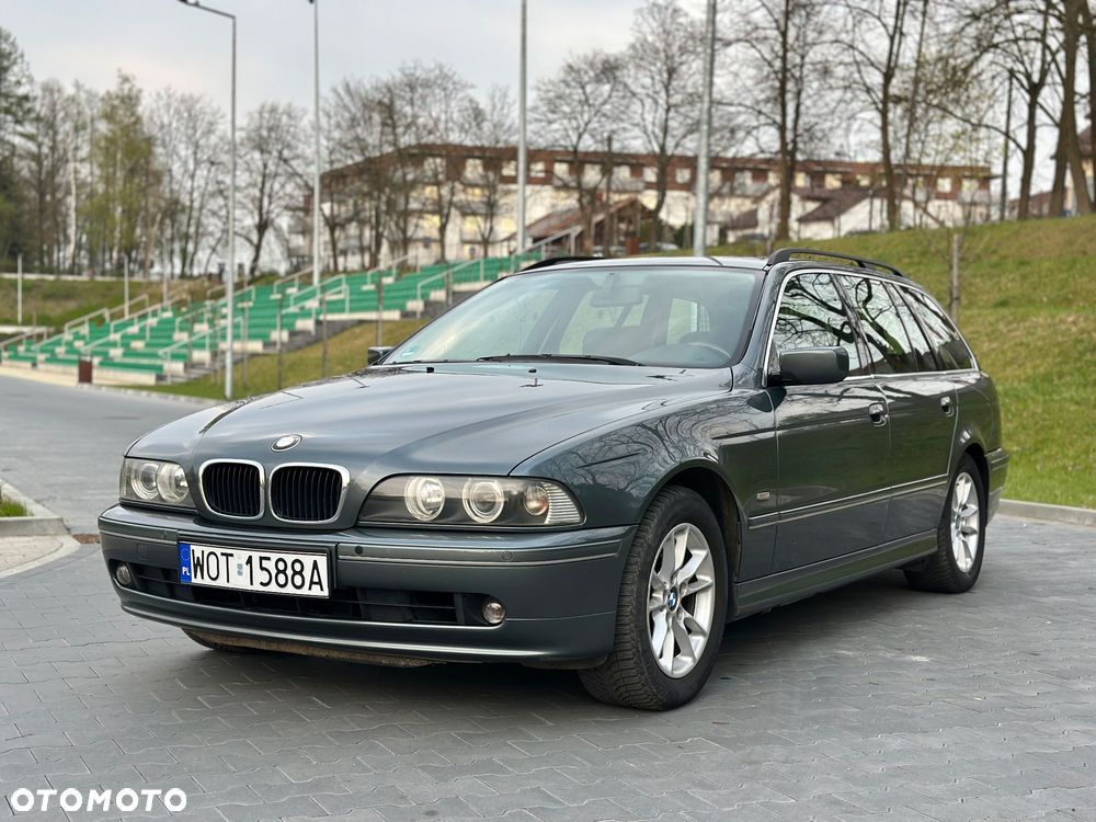 BMW Seria 5 - 1