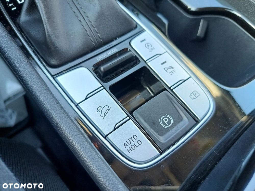 Hyundai Tucson 1.6 T-GDi 48V Smart 2WD DCT - 29