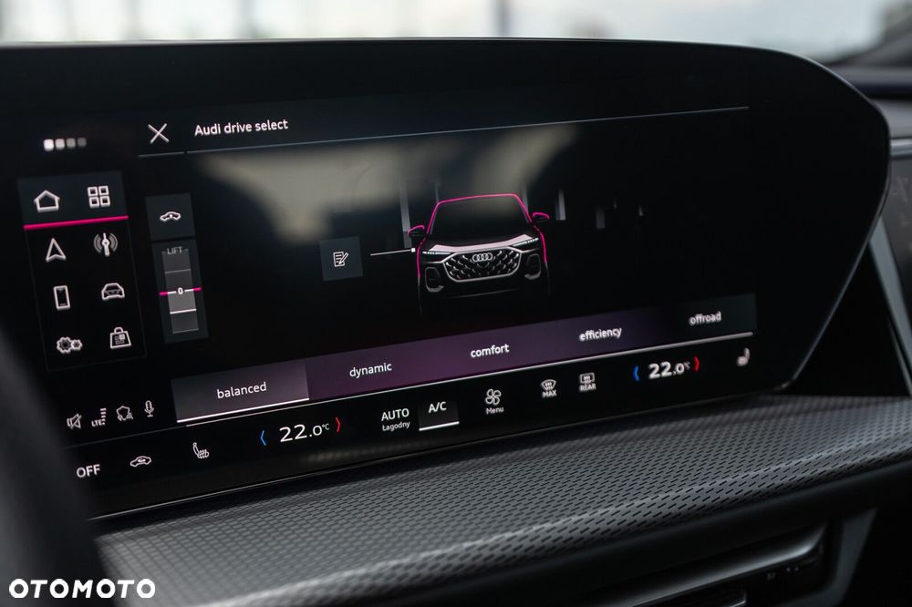 Audi Q5 Sportback - 26