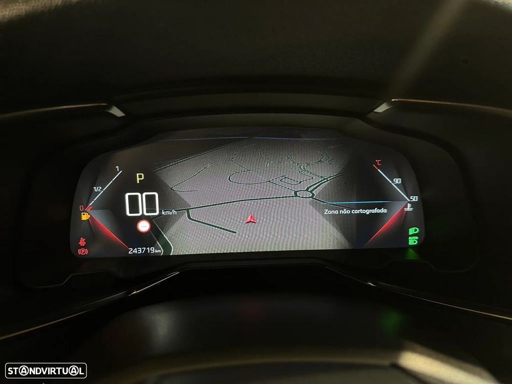DS DS7 Crossback 1.5 BlueHDi Performance Line EAT8 - 19