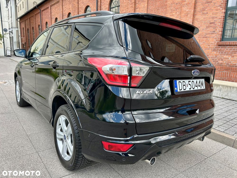 Ford Kuga 1.5 EcoBoost 2x4 Titanium - 10