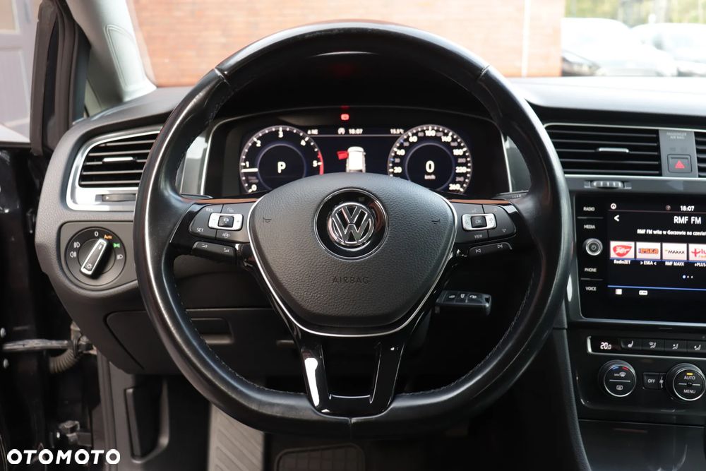 Volkswagen Golf Variant 2.0 TDI (BlueMotion Technology) DSG Highline - 21