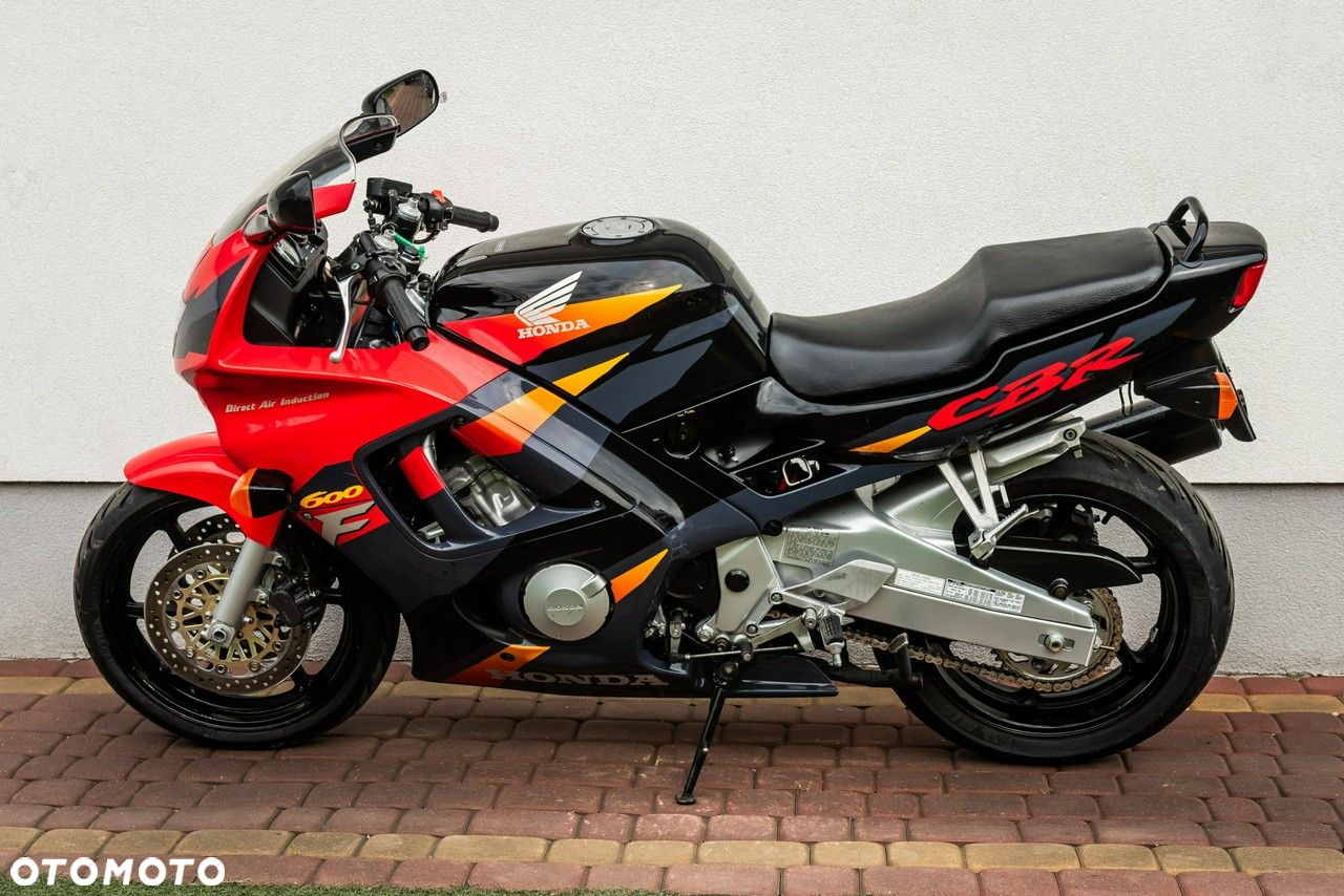Honda CBR - 5