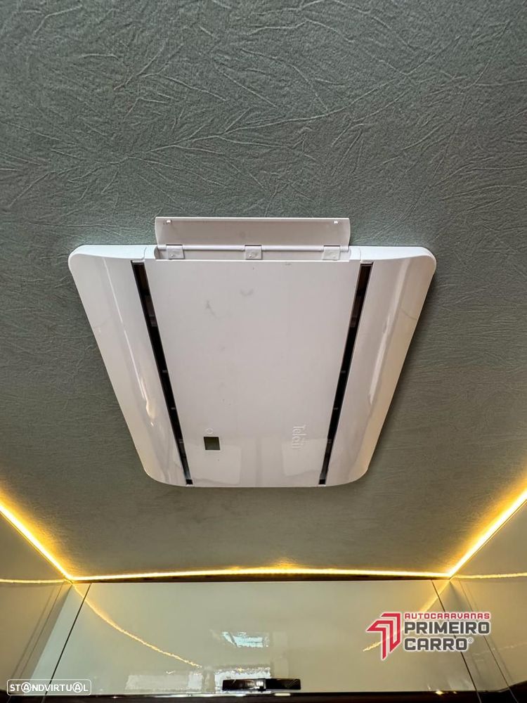 Pössl Summit 640 Prime Automática - 27