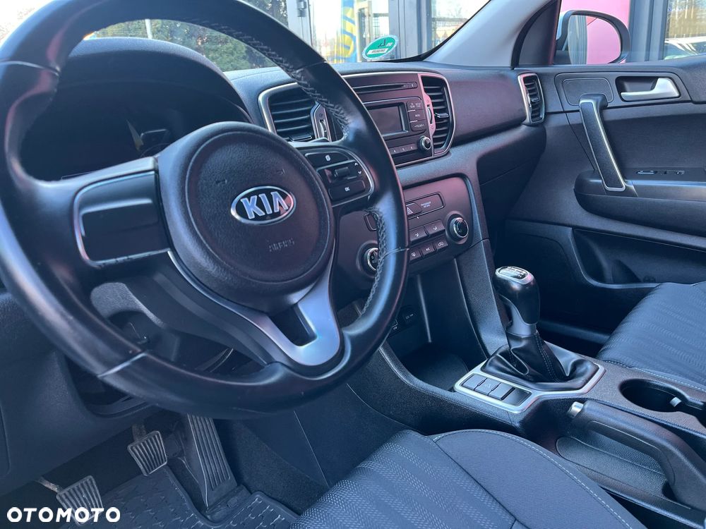 Kia Sportage 1.6 GDI Black Edition 2WD - 12