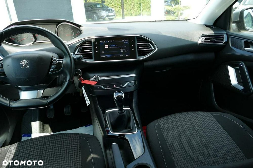 Peugeot 308 PureTech 130 Allure Pack - 27
