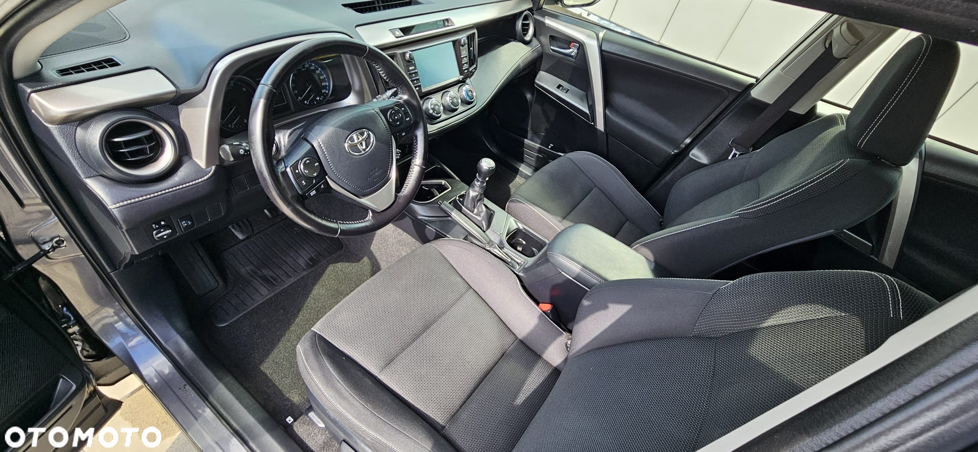 Toyota RAV4 2.0 D-4D 4x2 Start-Stop Executive - 9