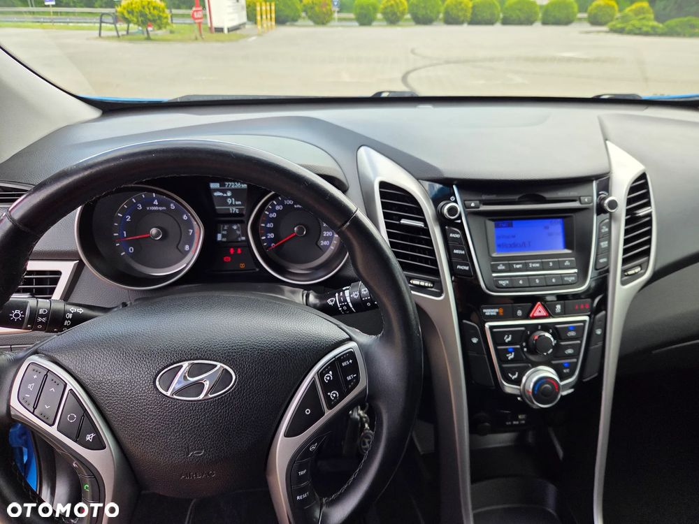 Hyundai i30 1.6 Style - 12