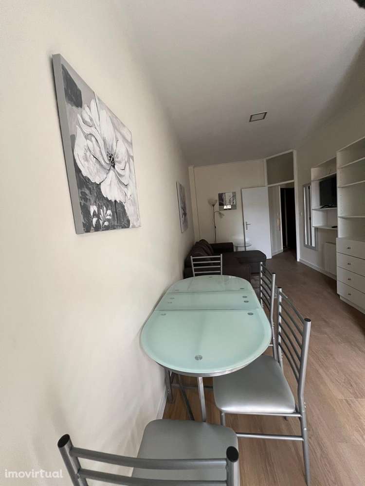 Apartamento T1, mobilado ao Marquês, Porto - Grande imagem: 2/31